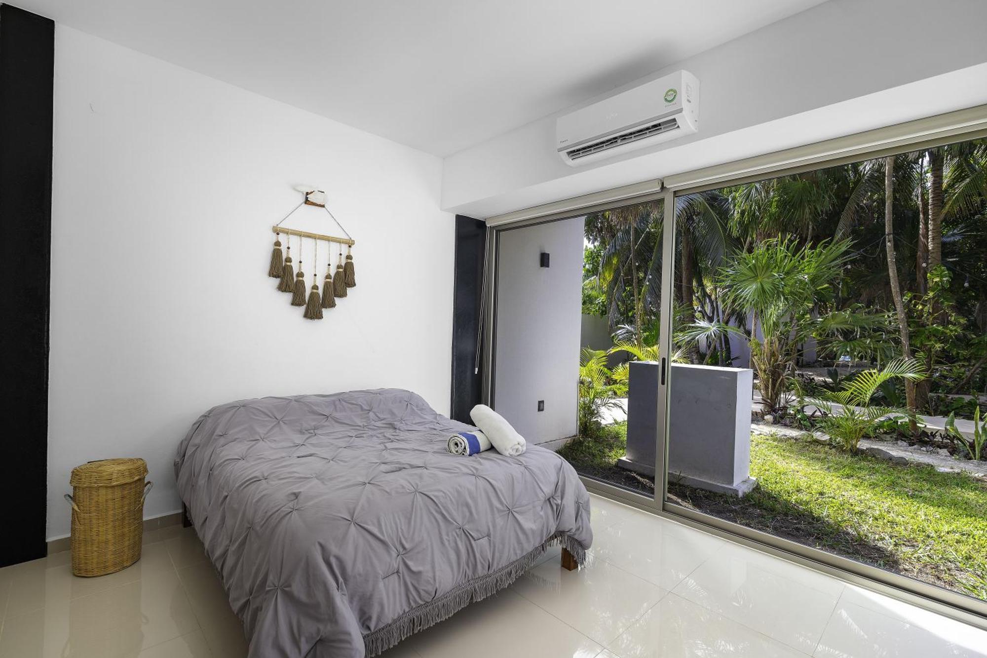 Angelina 28 Beachfront And Family Apartments - Modern And Relaxing Long Stays - 20 Min From Cancun Airport 莫雷洛斯港 外观 照片